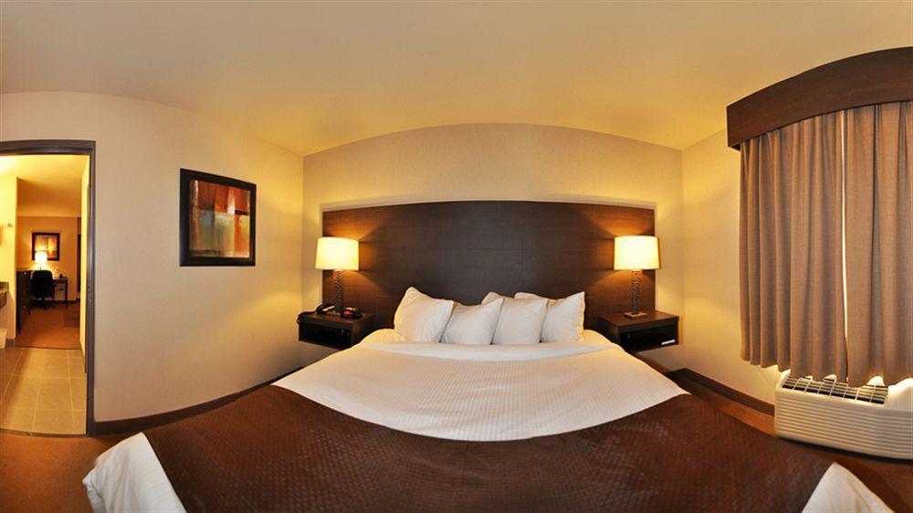 Best Western Plus Saint John Hotel & Suites Bagian luar foto