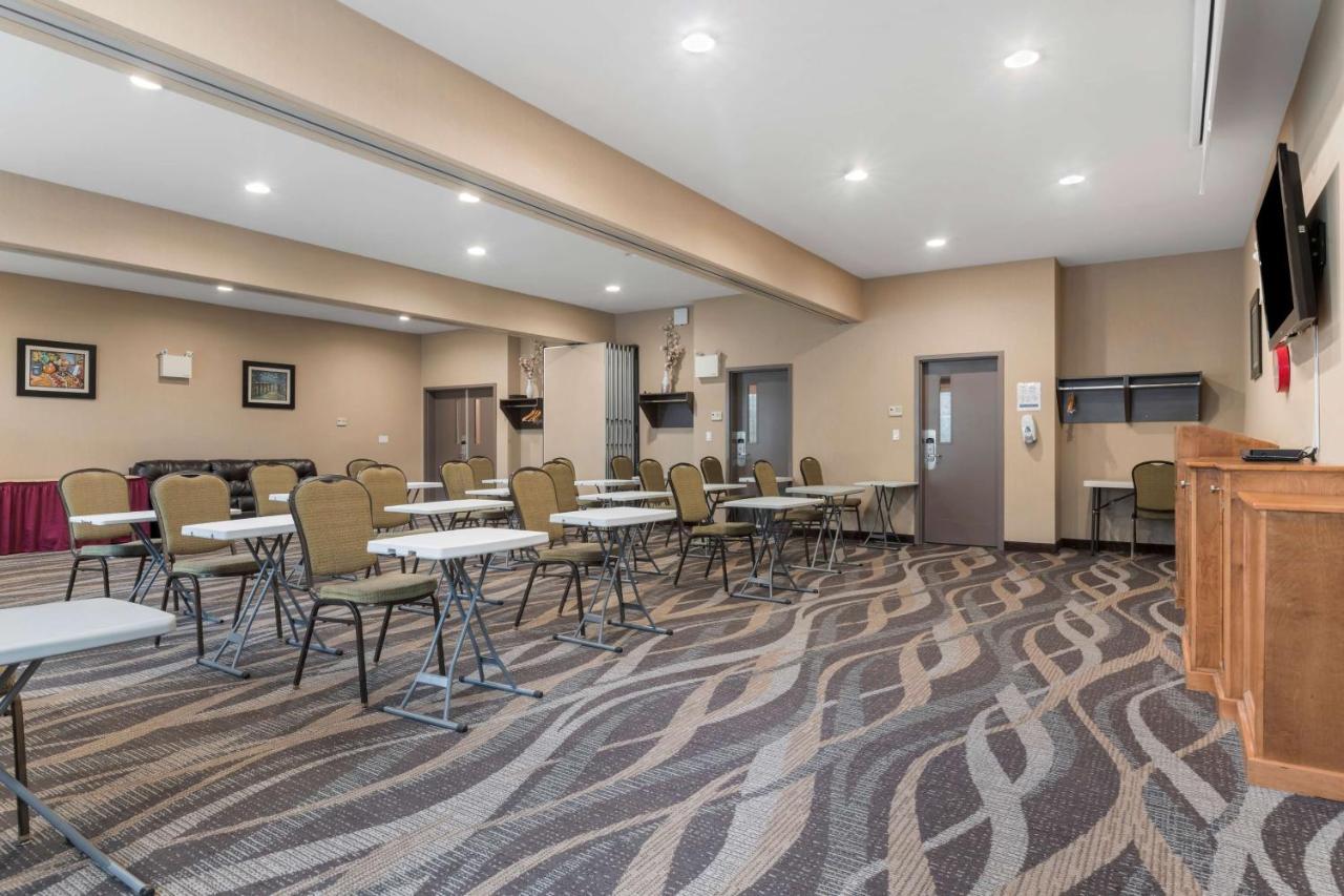 Best Western Plus Saint John Hotel & Suites Bagian luar foto