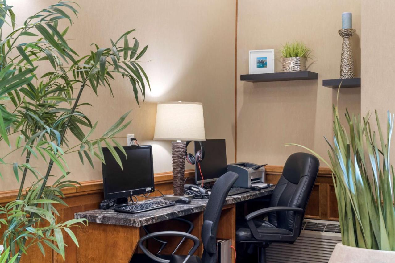 Best Western Plus Saint John Hotel & Suites Bagian luar foto