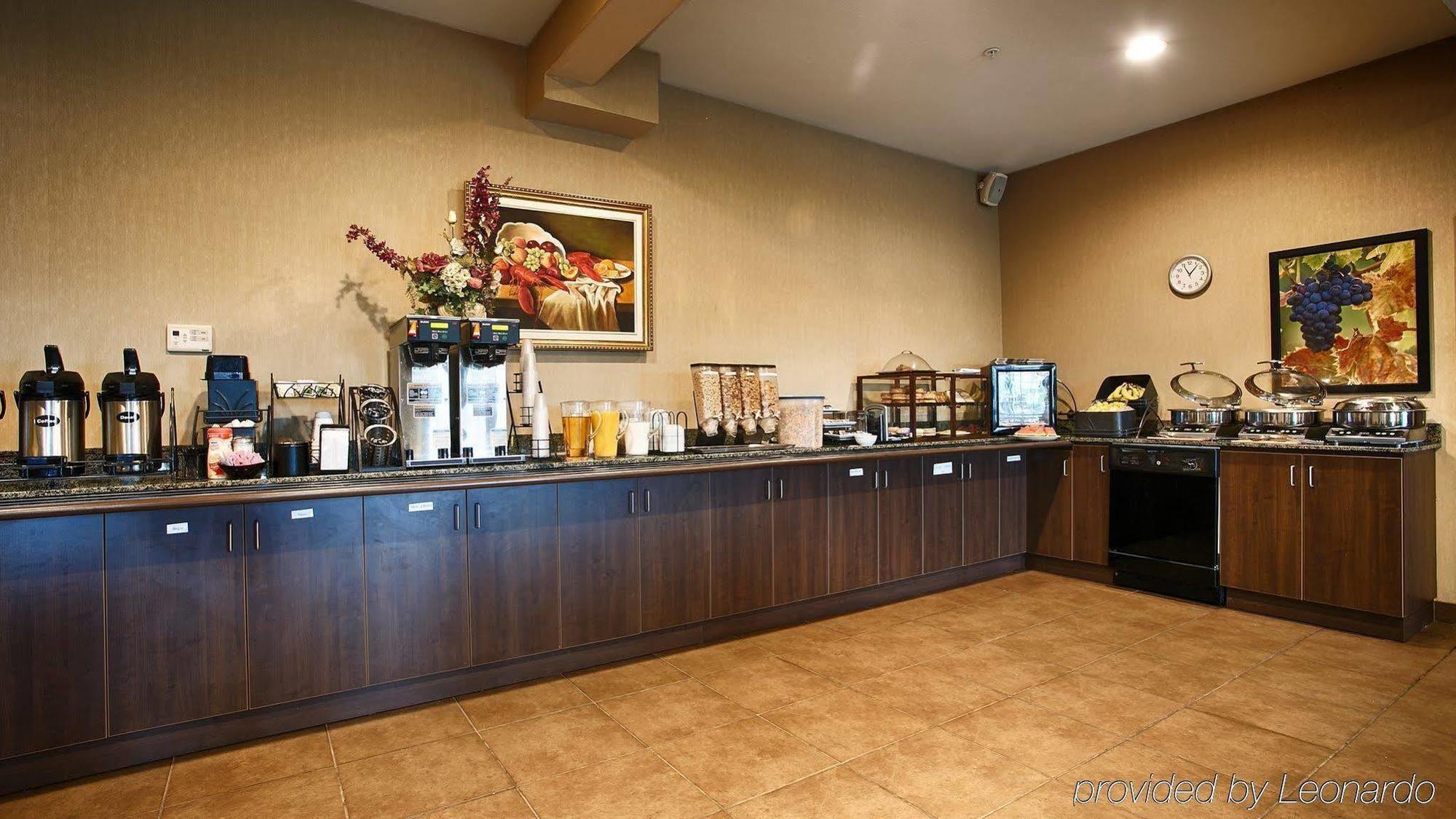 Best Western Plus Saint John Hotel & Suites Bagian luar foto