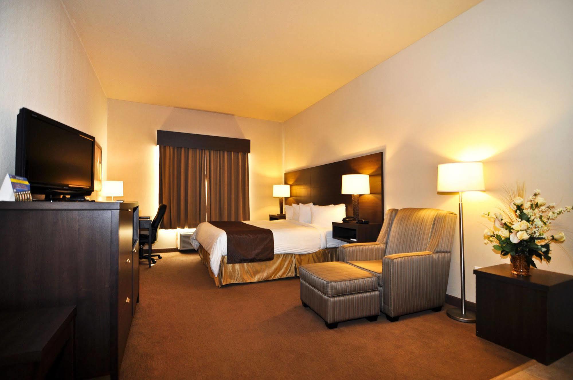 Best Western Plus Saint John Hotel & Suites Bagian luar foto